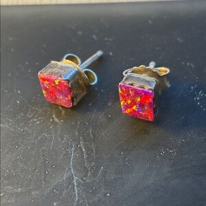 Beautiful fire opal earrings in 925 Setting